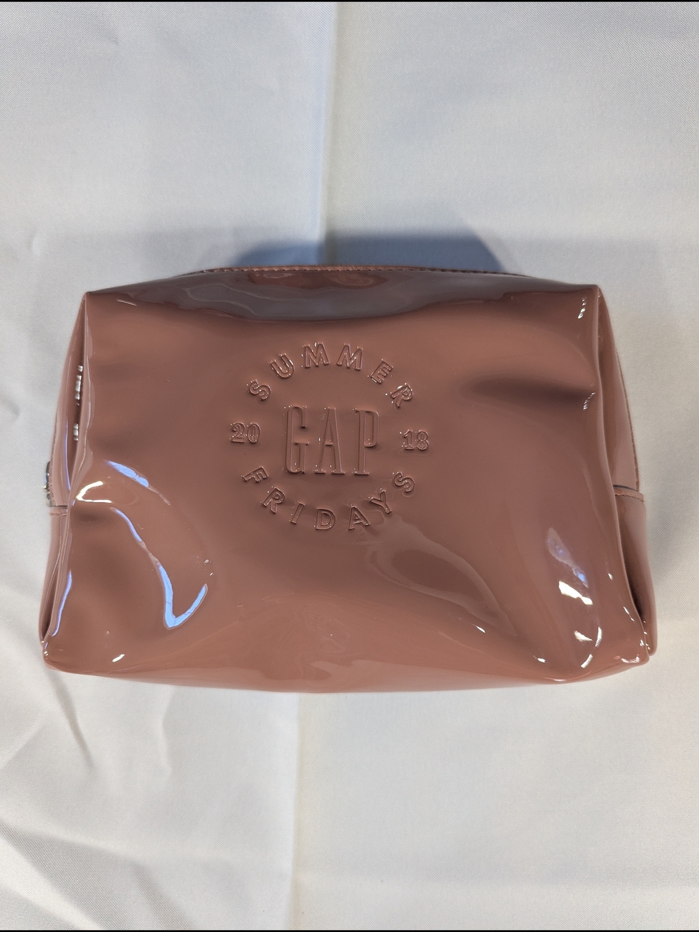 GAP Summer Fridays 2018 patent cosmetic/makeup bag